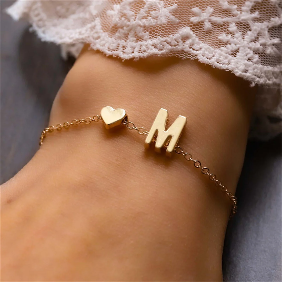 26 A-Z Initial Letters Bracelets For Women Minimalist Gold Color Little Heart English Alphabet Name Bracelets Birthday Jewelry